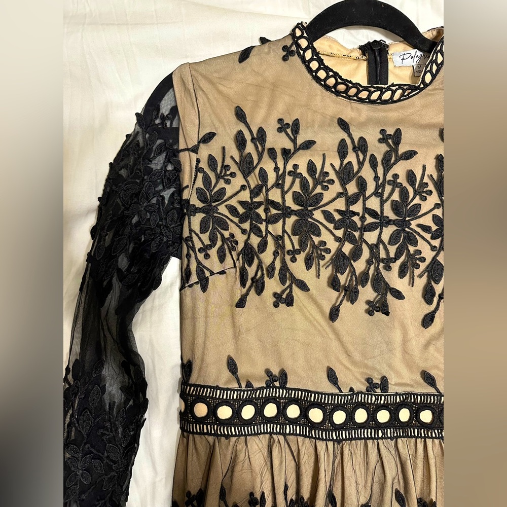 🖤ROOLEE Lace Midi Dress